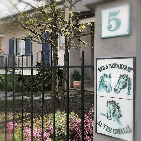 B&B Ai Tre Cavalli Cherasco Exterior foto